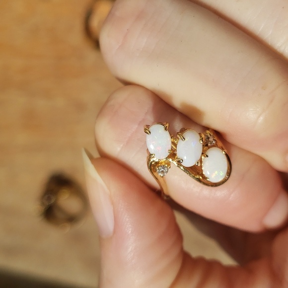 FREE SHIPPING Vintage 14k gold Real Diamonds 💎 ring bundle set of 2 - Picture 8 of 10